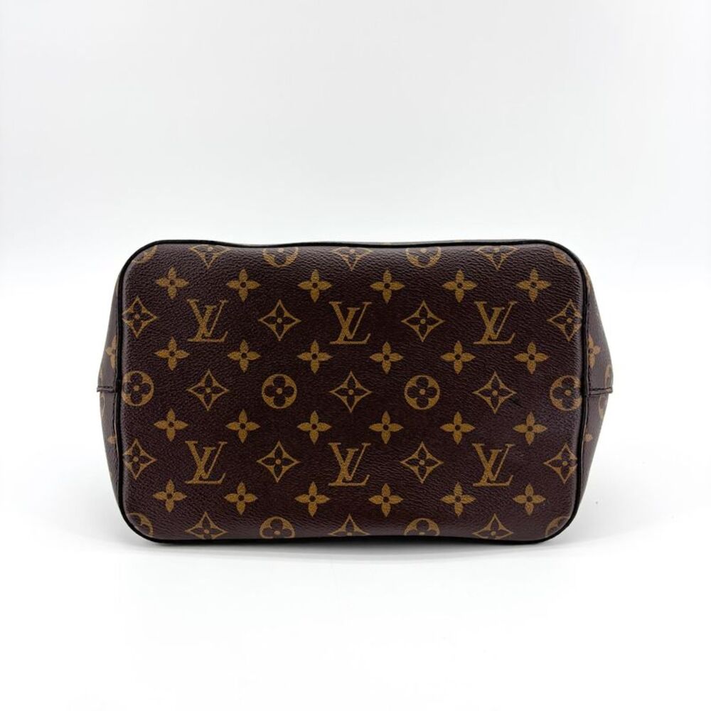 Louis Vuitton Neo Noé MM Monogram Noir - Picture 6 of 10
